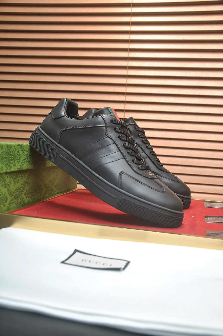 Men's men's shoes💰420💶[GUCCI Gucci] official website 1:1 men's sports shoes are now on the market, using original Gucci fabric + gluten lining, plus the official website original 1:1 comfortable outsole. Fashionable and versatile, super comfortable and breathable. 5 colors available, standard shoe size 38/45 (custom-made sizes 45 are non-refundable)
